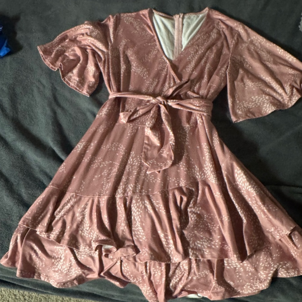 Floral Rompers - Picture 8 of 9